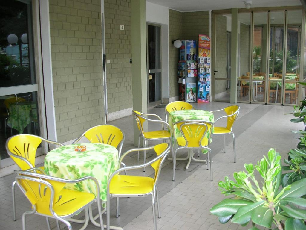 Hotel Leda Rimini Kültér fotó