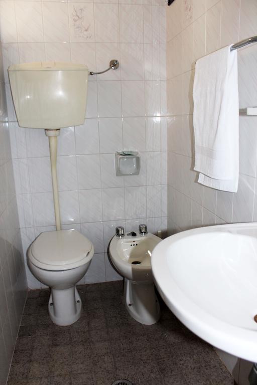 Hotel Leda Rimini Szoba fotó