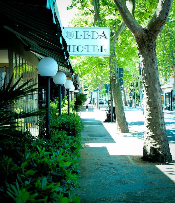Hotel Leda Rimini Kültér fotó